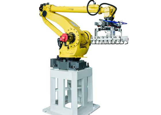 4 Axis Work Envelope FANUC Palletizing Robot Used In Factory