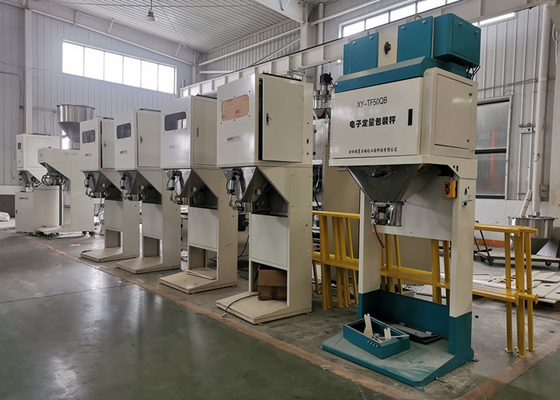 Servo Motorized Granule Filling Packing Machine For Plastic Color Masterbatch